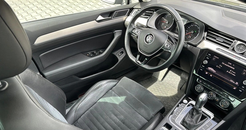 Volkswagen Passat cena 78690 przebieg: 154544, rok produkcji 2015 z Głubczyce małe 436